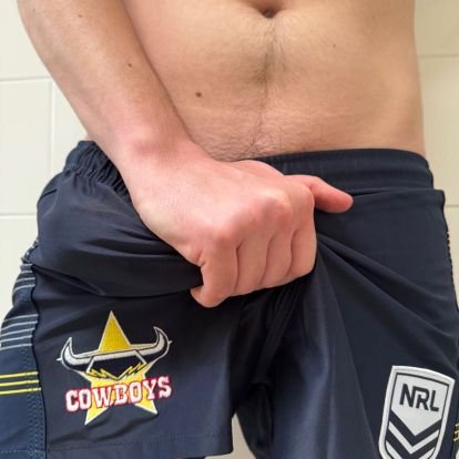 Just a horny brisbane guy with a big thicc dick

https://t.co/PM8FRZ7SID

message me for personalised videos and other things, I'm a pretty open guy