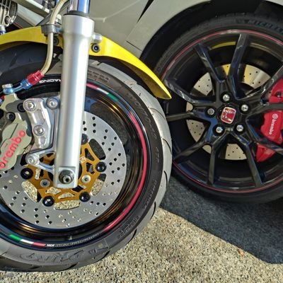 2NT8kRdet4LHxyR's profile picture. モンキーRを20年かけていじくっているオヤジです。原付のレストアもやってます‼️