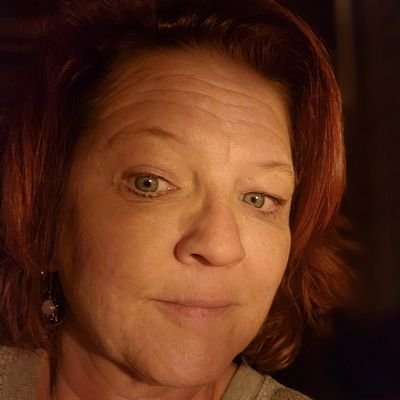 BladesMonica's profile picture. Human Rights Supporter, Painter/Crafter, Helper for the Unemployed and Underskilled, In a difficult relationship with humanity, Blessed be.