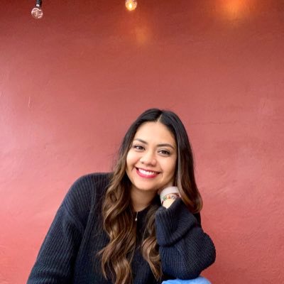 KarimeAmg's profile picture. Nómada. De ningún lado del todo, de todos lados un poco.