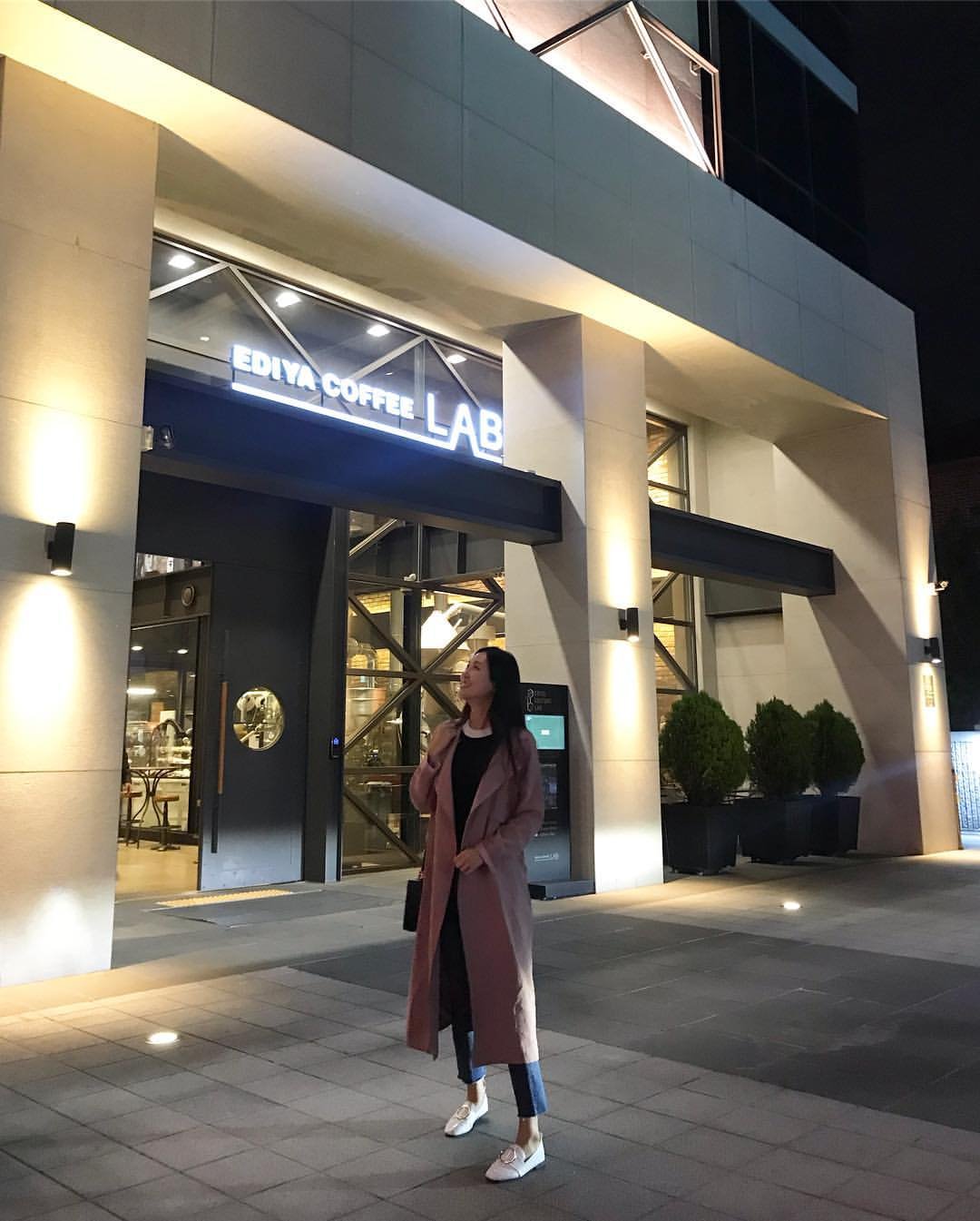 MThetee72940's profile picture. 