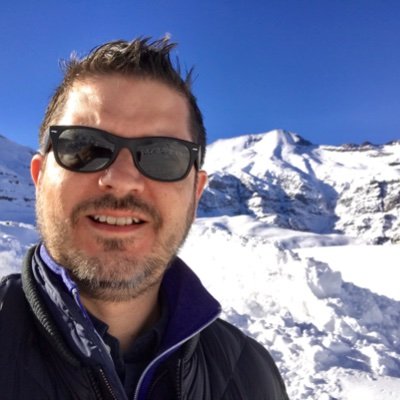 Liberal, Marketing and business. My passions: travel, food, wine, gin, rum, reading, playing guitar, music, Saprissa, Real Madrid, Liverpool, tennis, F1
