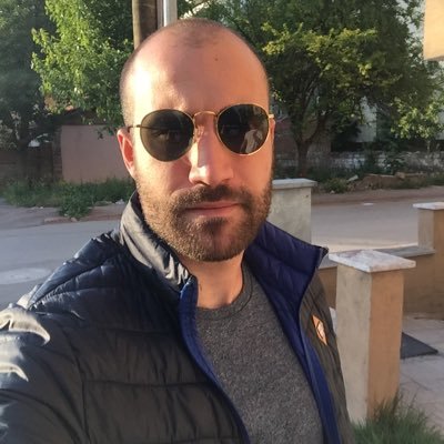 karakusrizaerdi's profile picture. iOS Engineer