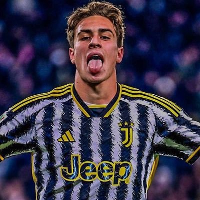Bianconero per fede, ribelle per obbligo.
Dal mio ufficio: contro stampa, arbitri, FIGC, e tutto ciò che non è #Juventus.
#FinoAllaFine #Juve ⚫⚪