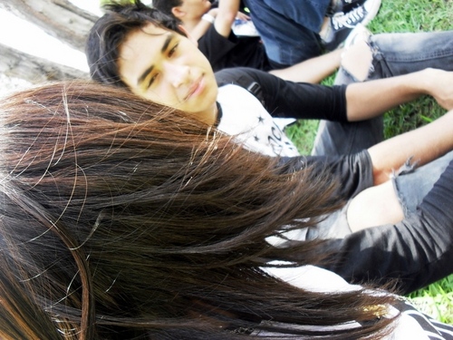 .-. Yo sou Otaku amo anime jogo rugby cançeriano amo o jogo Devil may cry amo j-rock e j-pop e tambem k-pop *u* E adoro cosplayers ^^