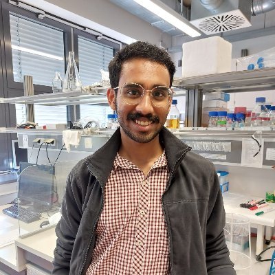 PhD student at Georg-August-Universität Göttingen 
Doctoral Candidate (DC) in BiodeCCodiNNg Doctoral Network (https://t.co/rhDm0yJyi1)