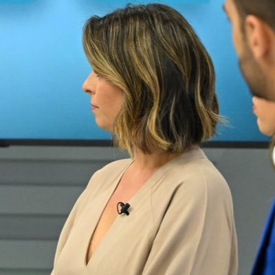 Jornalista. Comentarista na @nsctvoficial, afiliada Globo em SC, e na @CBNFloripa. Colunista do @portalnsctotal. Prêmio ACAERT Melhor Comentarista Rádio e TV