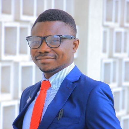 Étudiant a l'université de Kinshasa et cadre de parti politique ENVOL