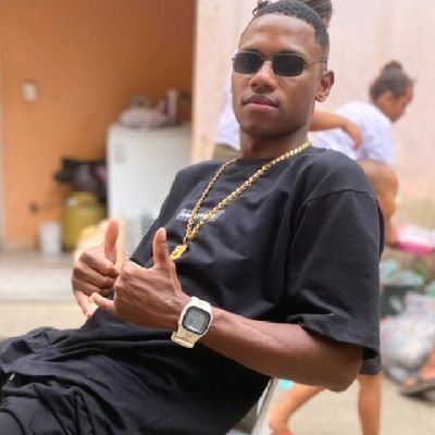 El_sabio157's profile picture. Que sua inveja virem dinheiro...
Pai de uma princesa...
Flamenguista