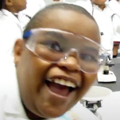 onlyAksorude's profile picture. content creator😎 YouTuber