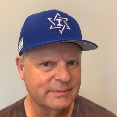 Proud Canadian and Jew. 🇨🇦🇮🇱 Avid golfer. You would think that would make me a better one. Blue Jays fan since April 7, 1977. Never give up.