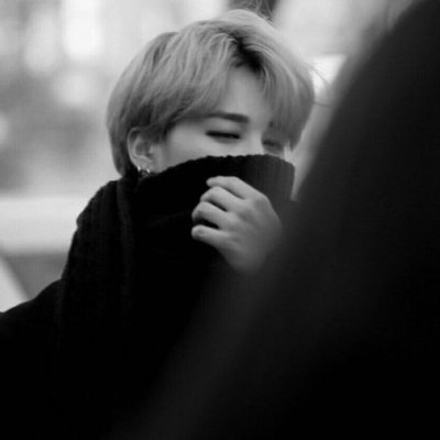 she/her, 24, ot7, jimin biased, writer of fanfiction, lover of angst 🦋