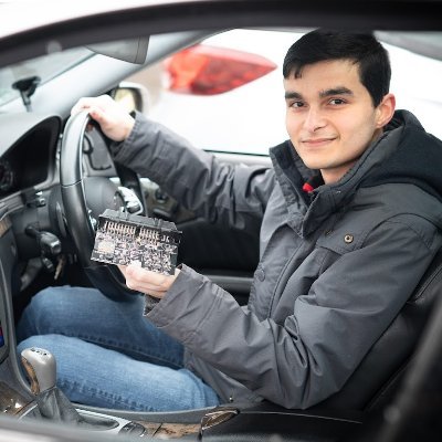 Car hacker | Rust Programmer | Youtuber

https://t.co/IJ9x35NcJq
https://t.co/3YcjhEy3E1
