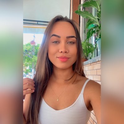 • De todαs αs mulheres que eu fui, α que eu mαis αmei, é α que eu sou hoje. ✨