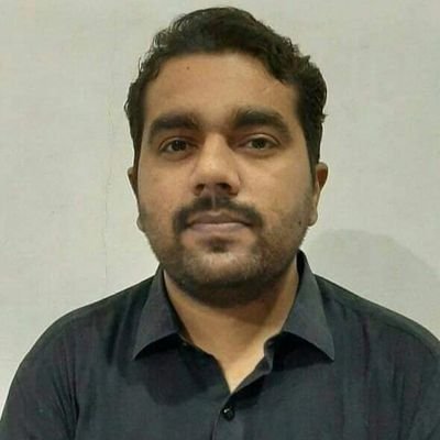 انصاف جي ھٿ ۾ ”آري“ آ,
ھتي تاڙ ۾ ويٺو ”شڪاري“ آ,
سڀ ٺيڪ جو ”رينگٽ“ جاري آ.