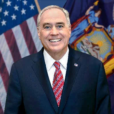 Official Twitter Account of the New York State Comptroller. 
Social Media Terms of Participation: https://t.co/5Mng4SCJte