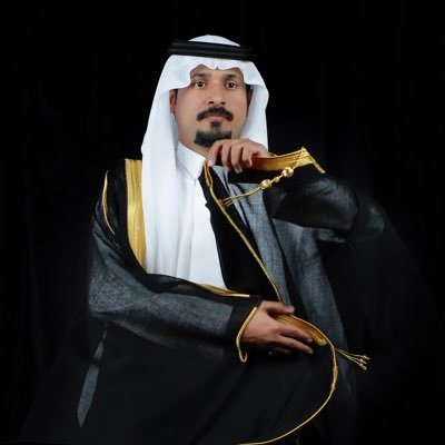 أنا لن أمثل لمن حولي {شخصيتي} لكي أرضيهم بل أكون كما {أنا}...إن لم يتقبلوني ..فتلك بإختصارليست مشكلتي.