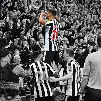 hi my name is lee and I'm a big Newcastle fan