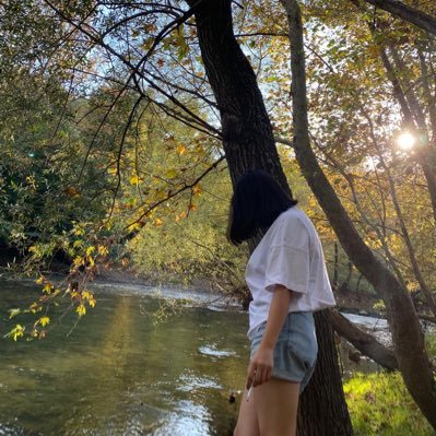 nisablutt's profile picture. 🖖🏼