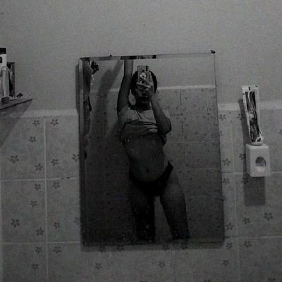 ningum702841951's profile picture. Uma mulher meio sei la😛
Gostosa e linda ❤️
Lula sempre ❤️⭐️ bi😏