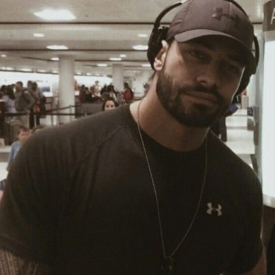 Matamatagod's profile picture. not actually Roman Reigns  this account is for creative purposes