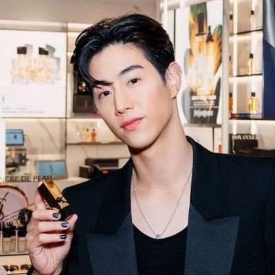 HerzogAnsl3691's profile picture. The happiness of your life depends upon the quality of your thoughts; therefore guard accordingly.