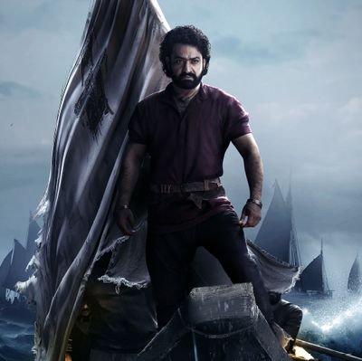 Twitter Bot that tweets frames of #AayudhaPooja song in order!
#BlockbusterDevara
Created by @GarudaO7 & @nsptsaiphanitej