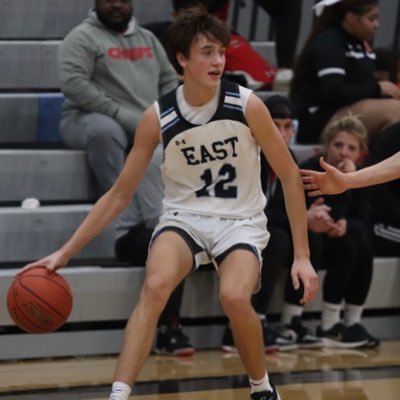 Shawnee Mission East ‘25/ KEBA 17u: 6’5 G/F | 4.4 GPA |