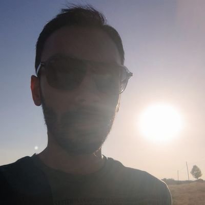Currently data analyst - Formerly content creator -
GitHub: https://t.co/MVyZSU9Haw -
Medium: https://t.co/o29MdlLENA