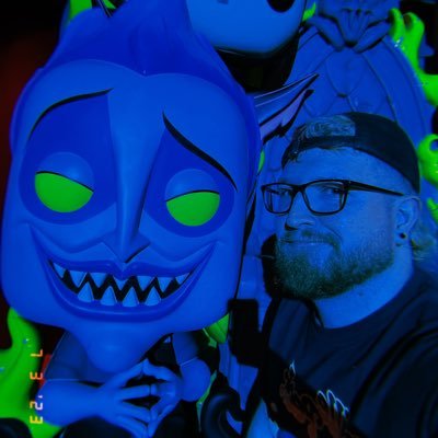 MrAndersen92's profile picture. Dog Dad, True Crime/Horror Junkie, Whovian, Wrestling Fan, Reader 🩷💜💙 He/Him Bisexual #BLM #BisexualMenExist #Vote Cashapp $mrandersen92 #DBD Tag #92af