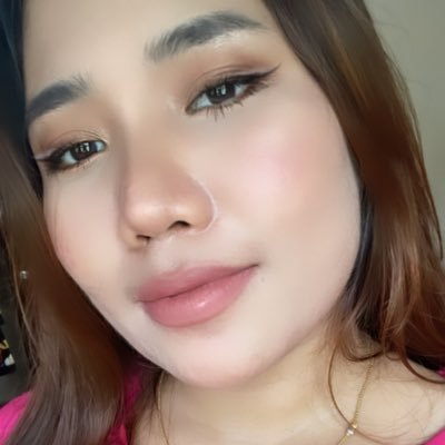 • Interstellar soul • Shopee Addiction • Mother of two !👇🏻 owner of Daisies Beauté