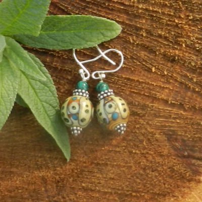 lorna_s35802's profile picture. Happiest in my garden and studio - creating beautiful things.