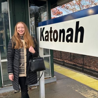 hipheather's profile picture. Transportation Professional by day. 🚌 Music Lover, Yoga Teacher & Reiki Master. ✨🕉💓