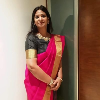 DrAnamikaS35946's profile picture. 