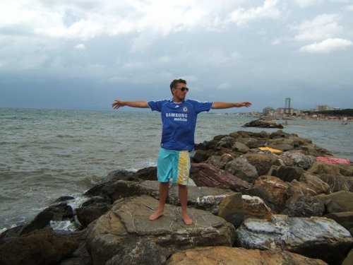 MatteoMarzotti's profile picture. Giornalista web, tv, addetto stampa, appassionato di sport in generale anche se il calcio resta il primo amore