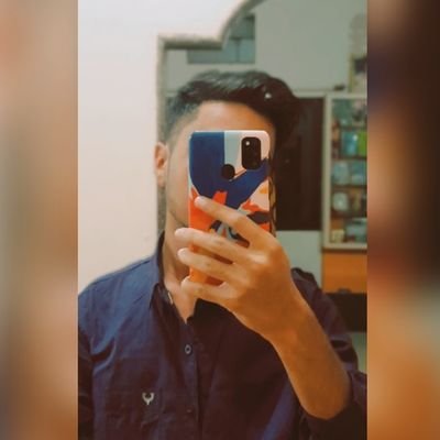 Akjunior221's profile picture. If I was funny, I would have a good Twitter bio.