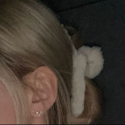 ☆ Profile