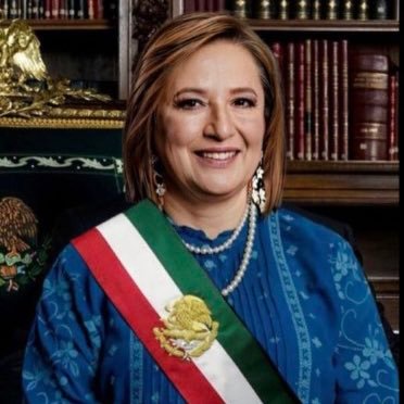 No al comunismo. no a la división del Pueblo Mexicano. Todos somos mexico !!! desde el más pobre hasta el más rico...Xochitl Presidenta !! Ni un voto a Morena.