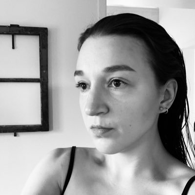 AnnaGrihp's profile picture. 