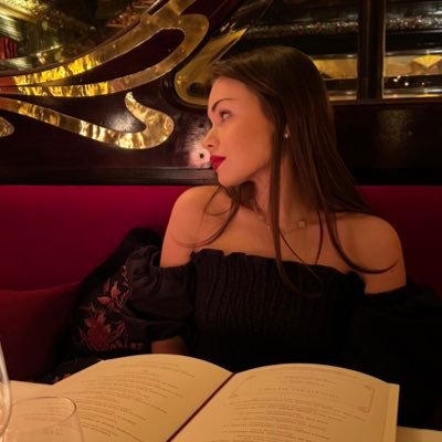 mathildeanita's profile picture. 