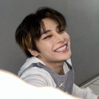mumu - cant stop lover (@luvbeomgin) 's Twitter Profile