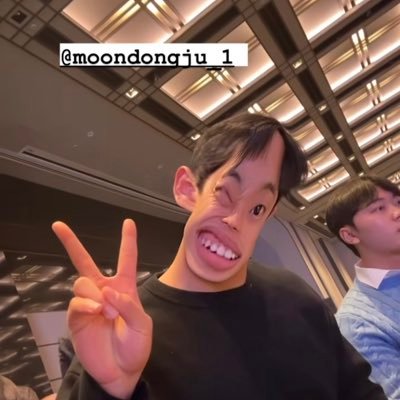 isihu27279613's profile picture. 위너를파다가탈케해서 야빠로 넘어온 경우없는사람 계정을파긴 귀찮더라구요 데헷데헷 한번사는인생 그때그때 가슴설레게하는 남자들을 보면서 살겠읍니다