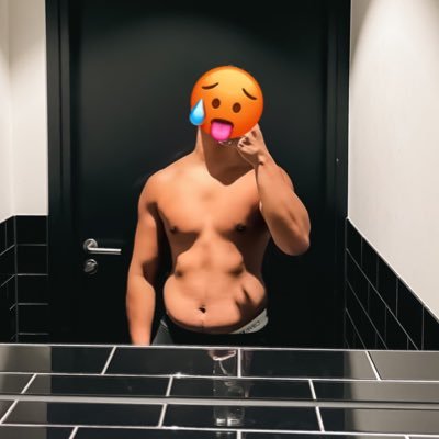 BI 🏳️‍🌈I Vers bott 🍑I Holland| 2000 | Volg me op OnlyFans | DM for collab 📸