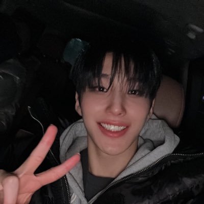 This account dedicated for Moon Jongup's 🫧 Feel free to DM me if there's any inaccuracies in the translation 💚