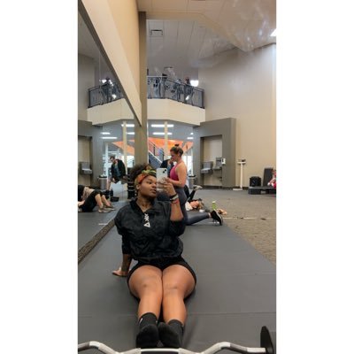 I’m either on my way too or just leaving the gym💪🏾💚🇭🇹😘 DMs managed by  @Wizard_Kelly96 💓my tweets do not reflect my employer 🧘🏾‍♀️ Twitter OG est 2011