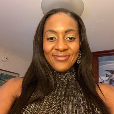 #bookblogger #writer #reader #gamer #runner #gardener #ALA Contributor @FantasyFaction. Member @sfwa. #books #popculture #entertainment #news. 🇯🇲🇺🇸 she/her