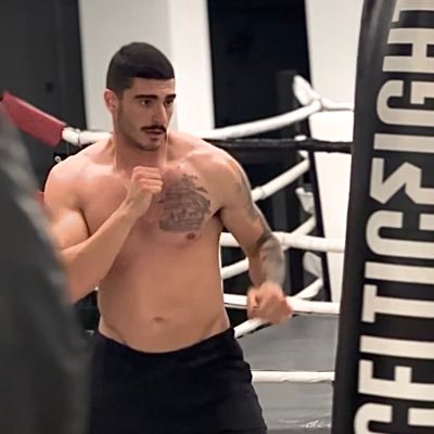 Head Coach da Kirra Fight🥊 Instrutor de boxe