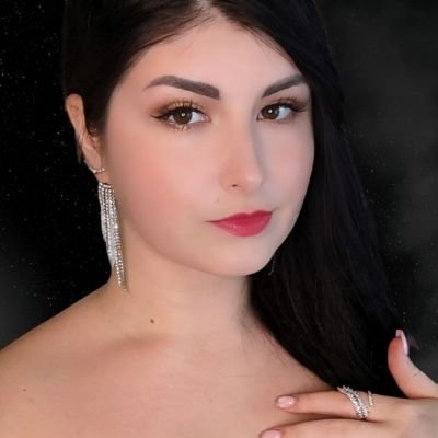 pimn_anastasia's profile picture. Singer, actress and model.

An International, virtual model training academy where models get paid 50% profits from affiliate program.