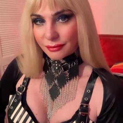 I’m Suzana, a sexy and very convincing Trans-Girl Check my Naughty Page https://t.co/YXQvywX5P3 +447818682798