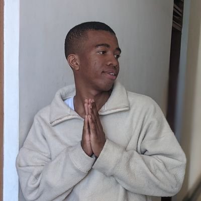 Usije whatsapp kwasababu natoa zawadi za bure
https://t.co/qG8voqNUSf